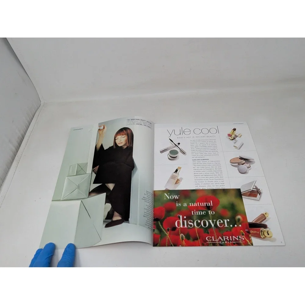 Nordstrom Beauty Catalog 1998 Wonderland Estee Lauder‎ Gucci Clarins VTG Fashion